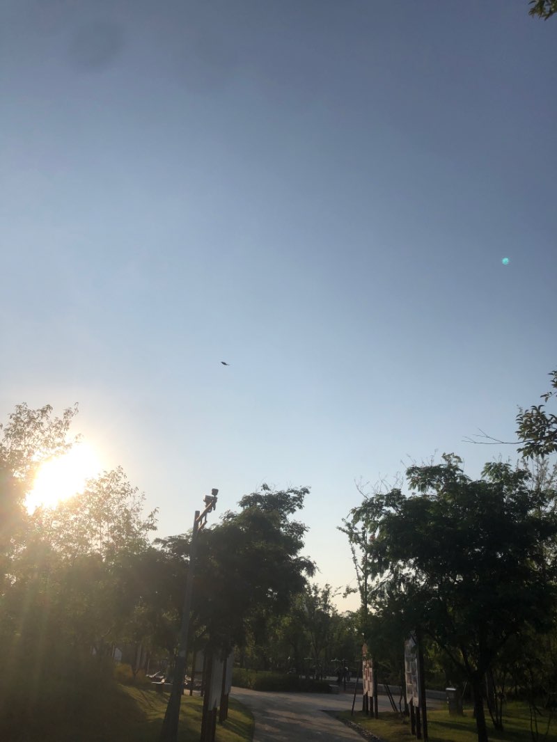 walking near me in 三江口公园 in winter