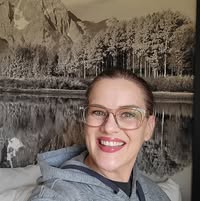Nicole D. Hale profile