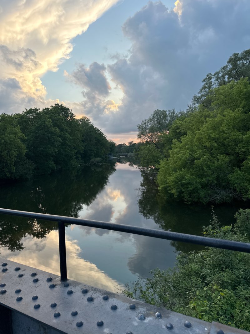 walking near me in Karl Wilken Park in winter