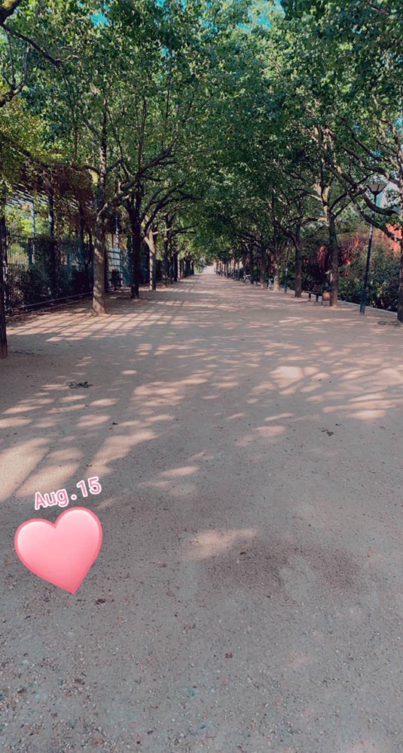 walking near me in Parc Aimé Césaire in winter