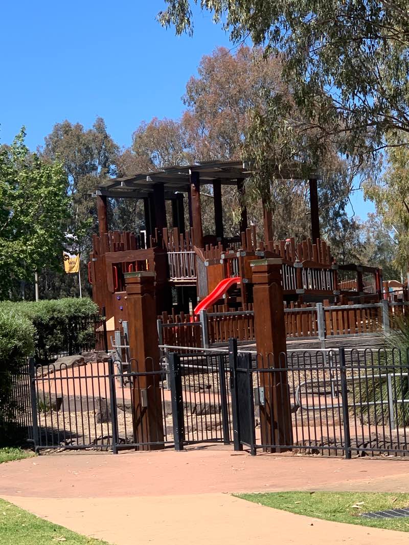 walking near me in Australia Park in spring