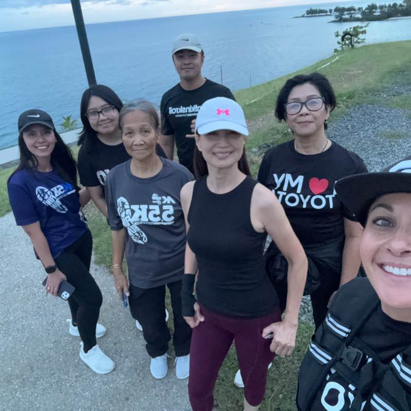 AK/Morrico Walktober tracy post image