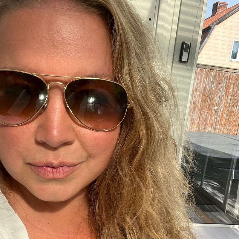 Therese Söderström icon