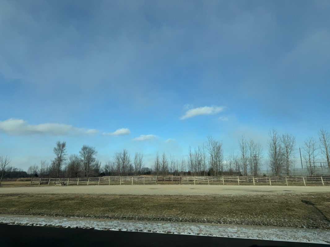 walking near me in Heritage Trail Park in winter