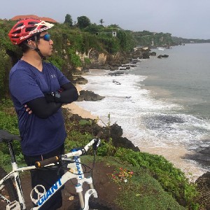 21022569 - Adri Hendirman