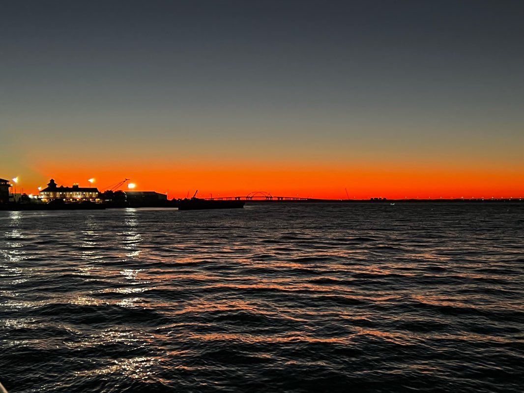 walking near me in Corinne Jones Park in winter