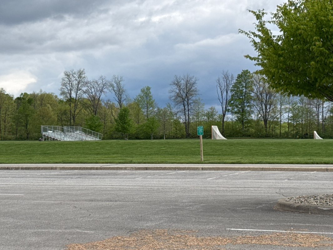 walking near me in Cyntheanne Park in spring