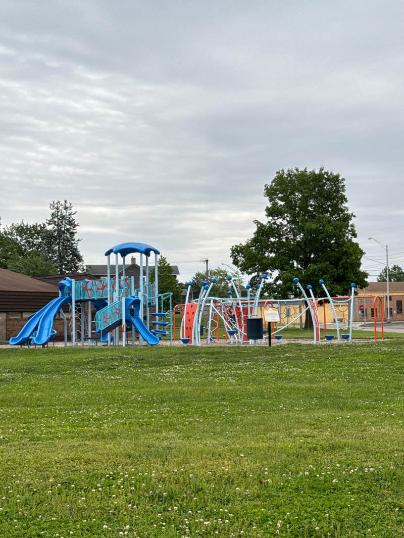 walking near me in Greater Community Center and Park in spring