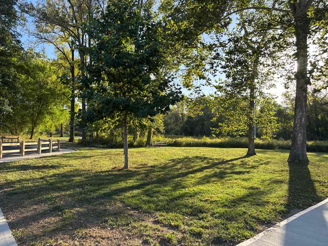 walking near me in Fishers AgriPark in autumn