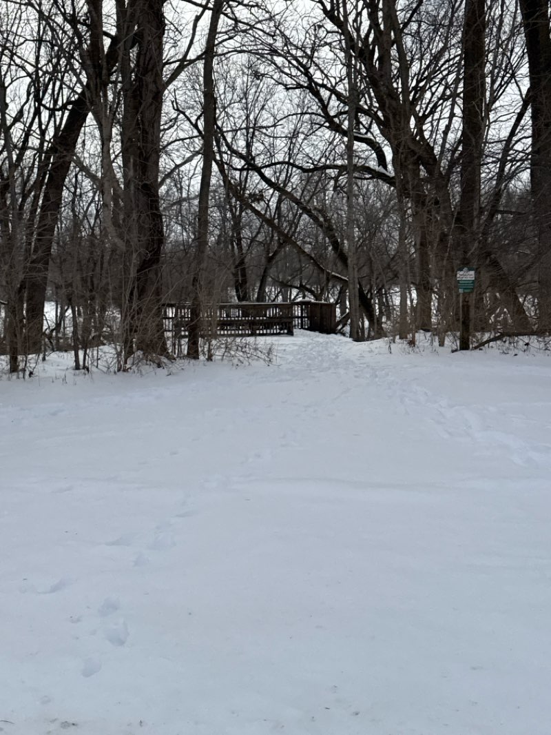 walking near me in River Road Park in winter