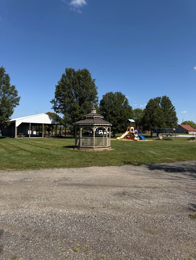 walking near me in Markleville Park in autumn