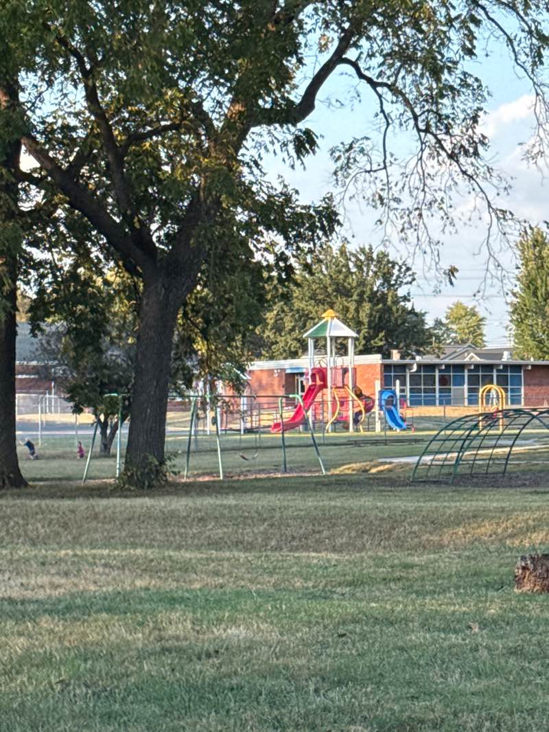 walking near me in Miles Park in autumn