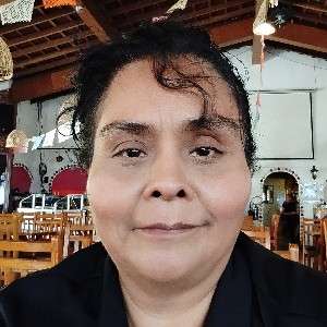 Nuria Torres profile