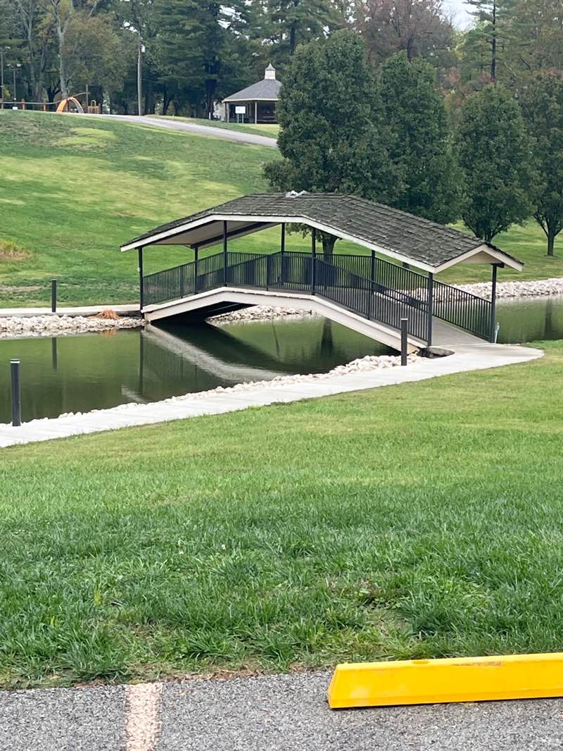 walking near me in Cape Girardeau County Park South in autumn