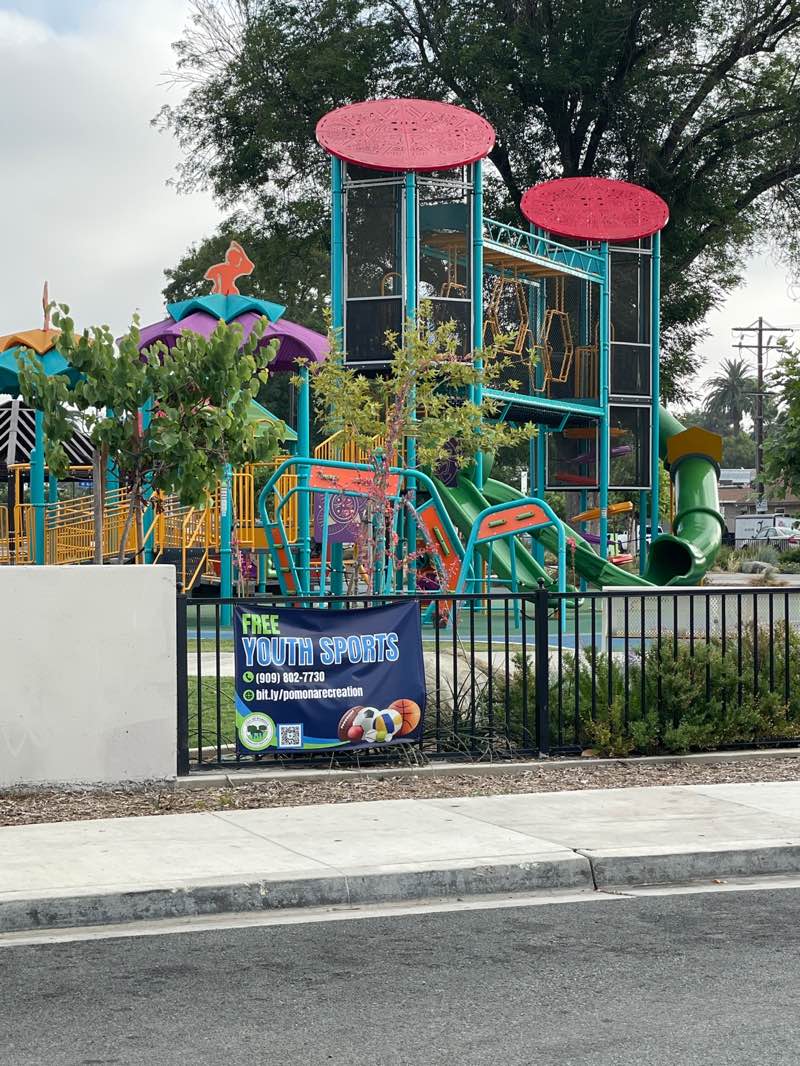 walking near me in Hamilton Park in summer