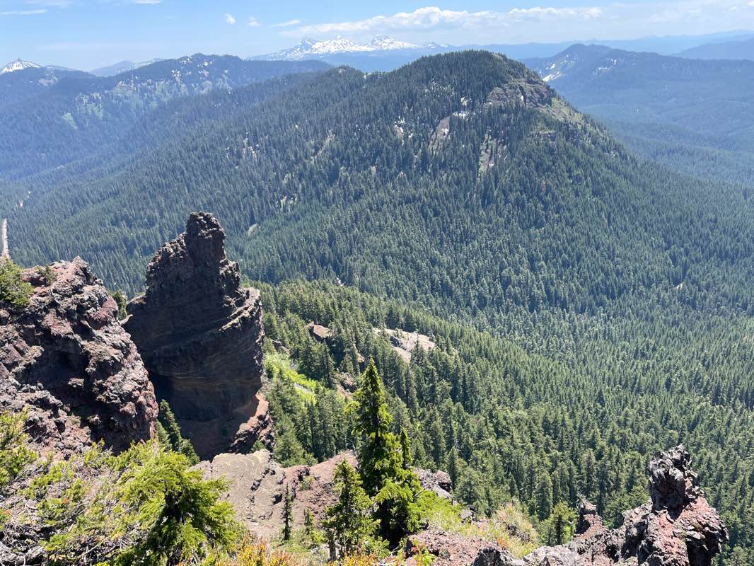 walking near me in Calkins Park in winter