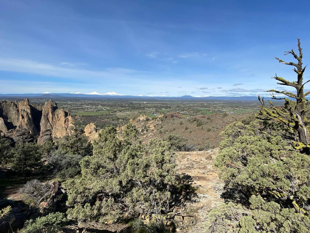 walking near me in Smith Rock State Park in winter