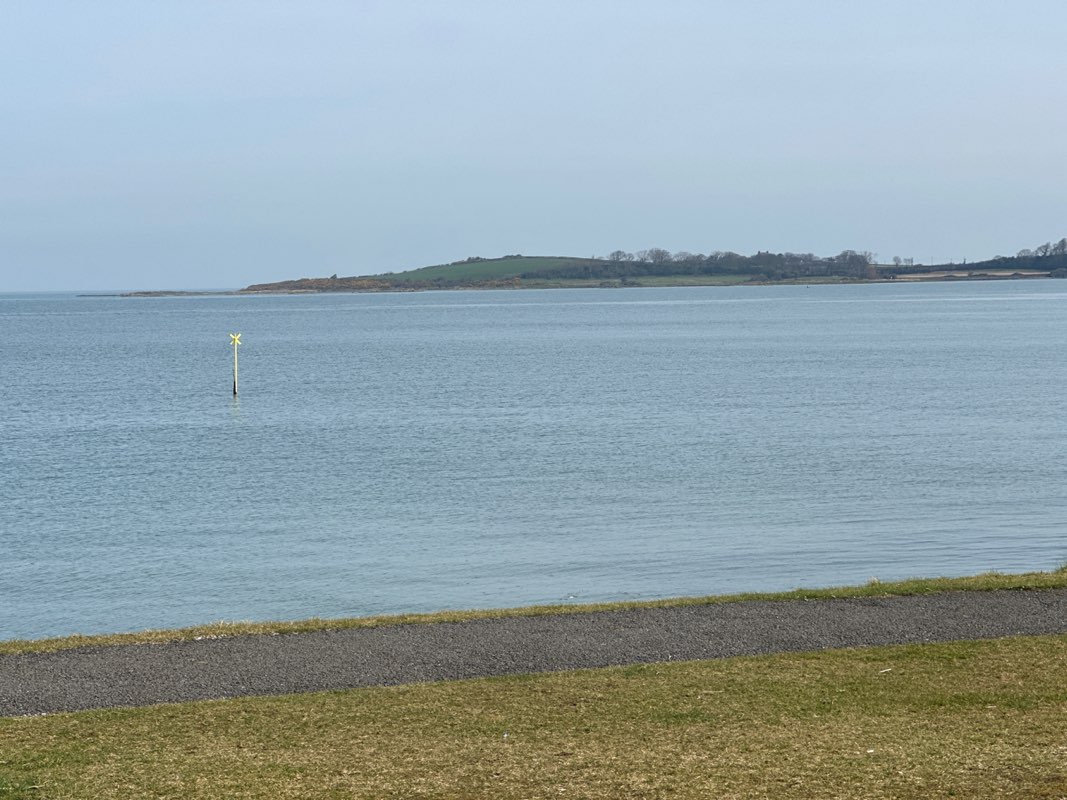 walking near me in Ballyholme Green in spring
