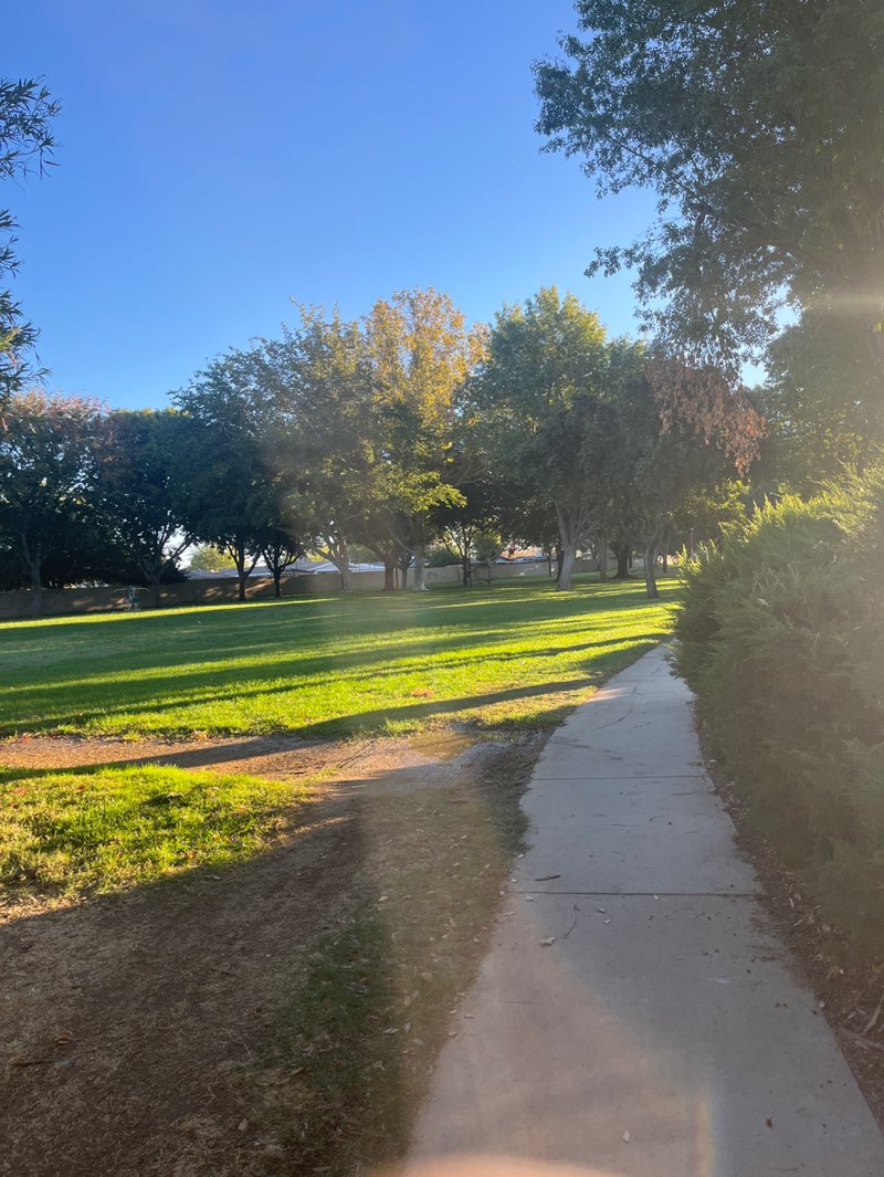 walking near me in El Dorado Park in autumn