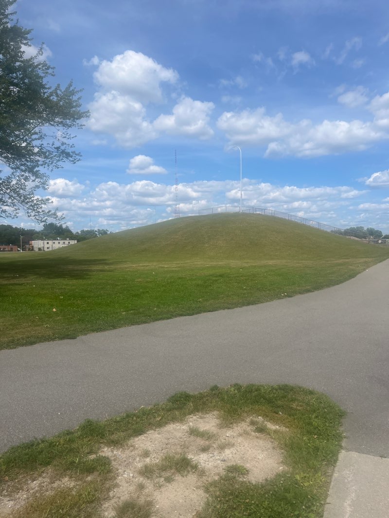 walking near me in Martin Road Park in autumn