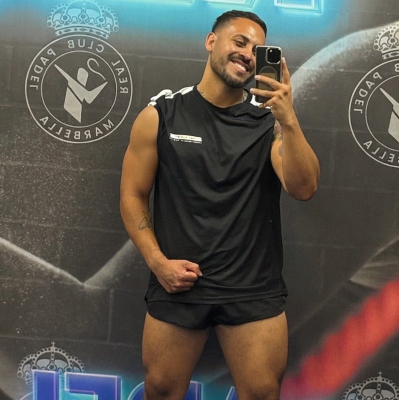 Adri Lobo