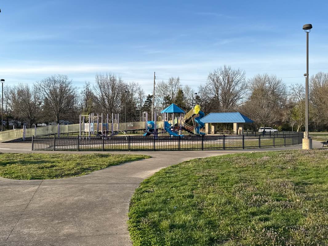 walking near me in Price Park in spring