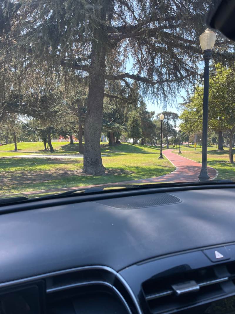 walking near me in Rosemead Park in autumn