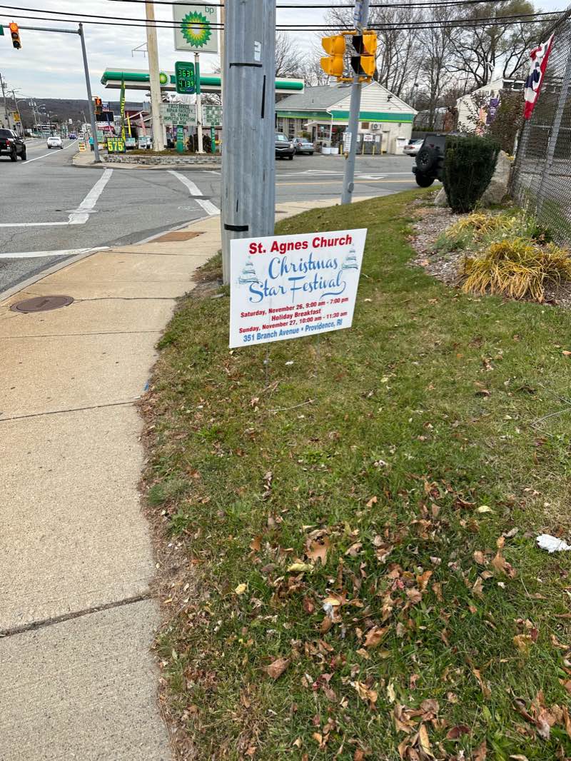 walking near me in Governor Notte Park in winter