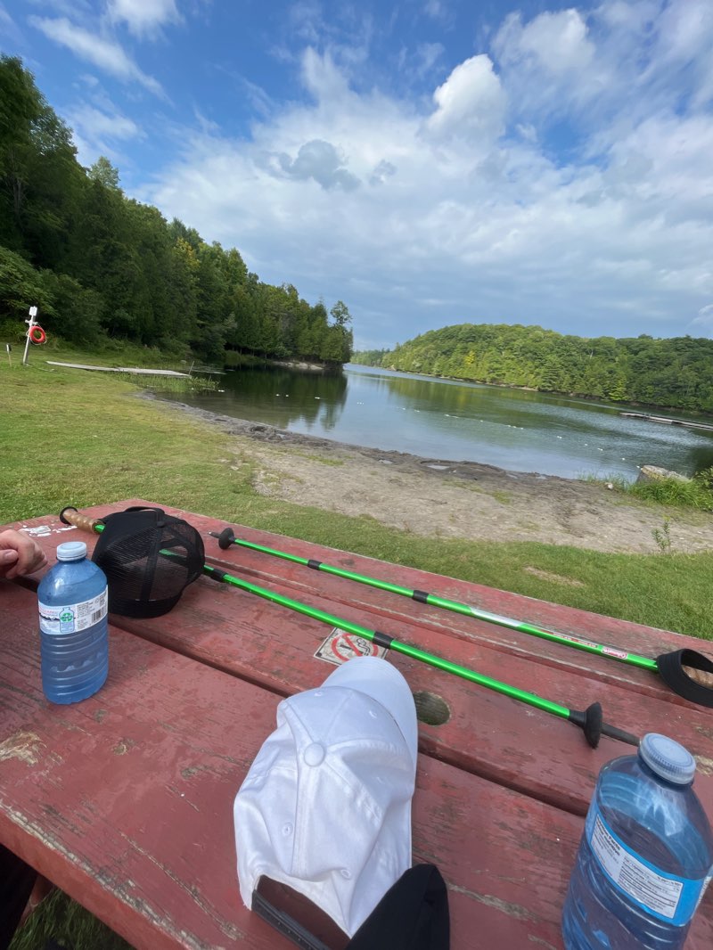 walking near me in Gould Lake Conservation Area in winter
