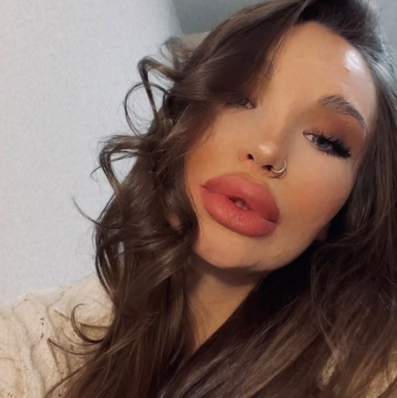 Александра