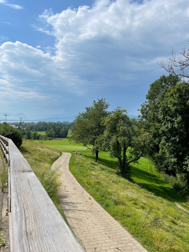 walking near me in Toskanapark in winter