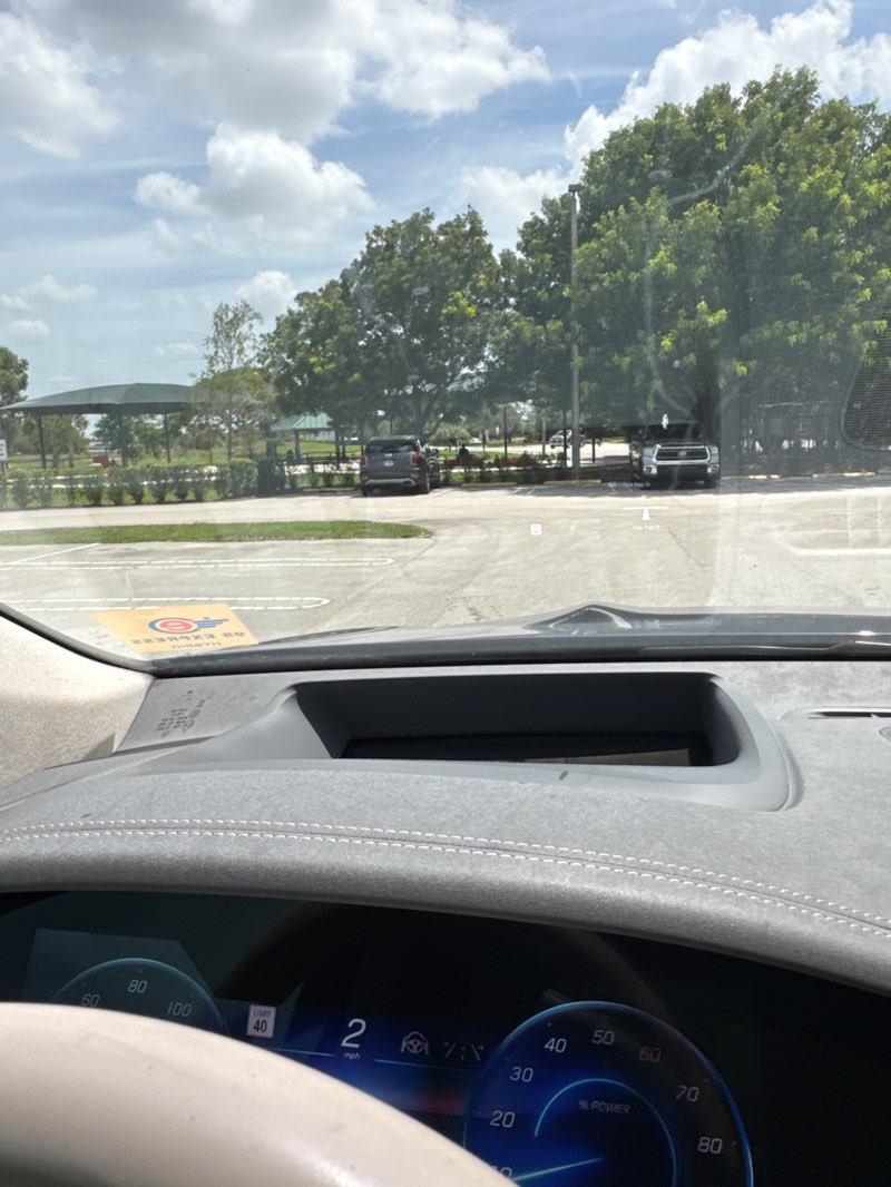 walking near me in Riverside Park in autumn