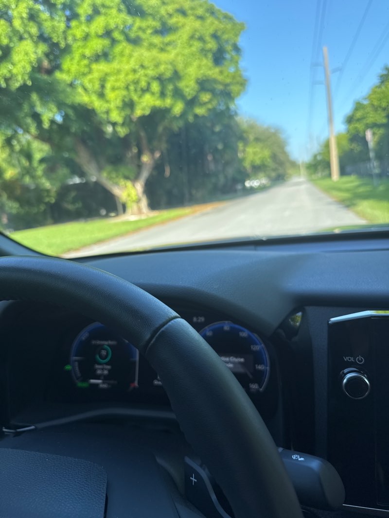 walking near me in Dove Avenue Park in autumn