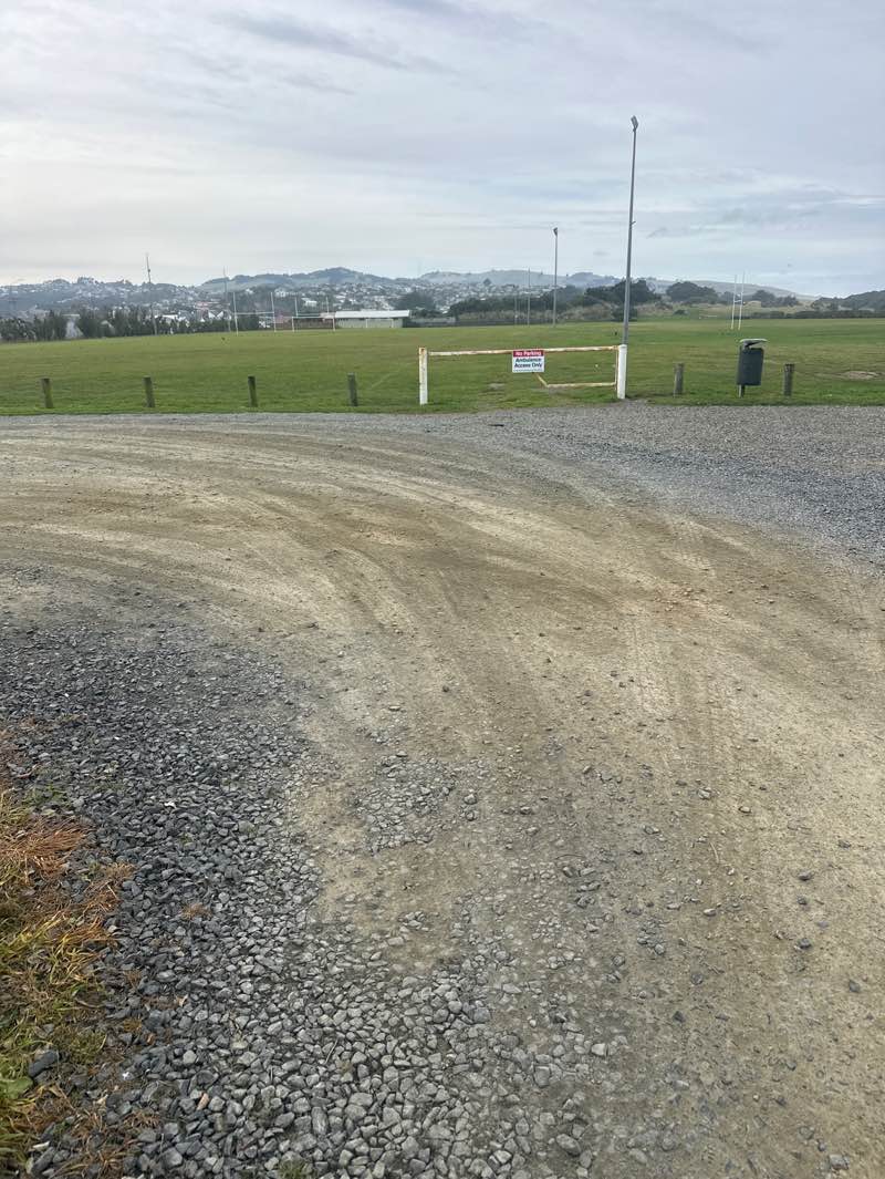 walking near me in Ocean Beach Domain (Kettle Park) in autumn