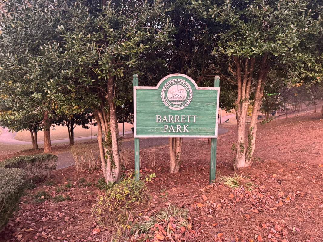 walking near me in Barrett Park in autumn