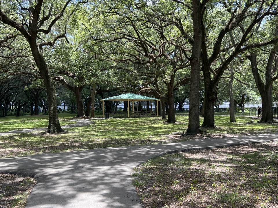 walking near me in John Williams Park in summer