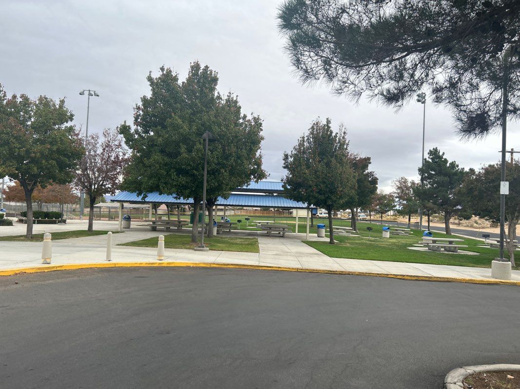 walking near me in Mojave Vista Park in autumn