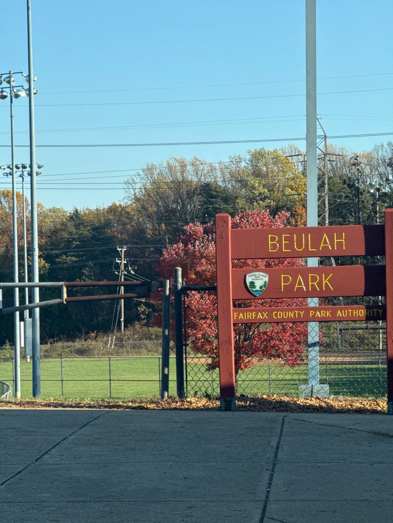 walking near me in Beulah Park in autumn