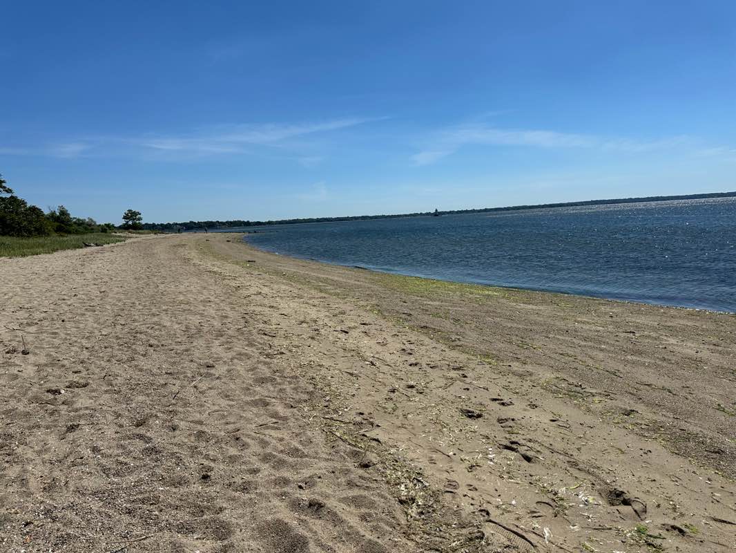 walking near me in Conimicut Point Park in summer