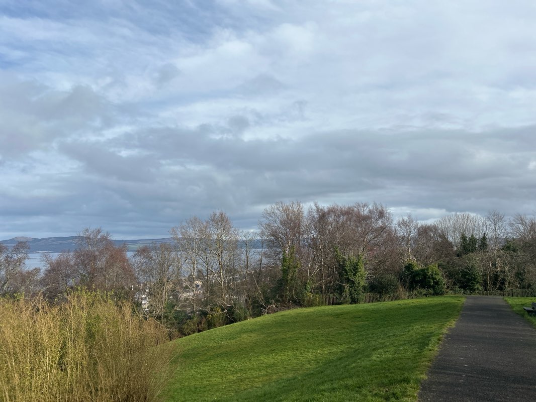 walking near me in Lyle Park in winter