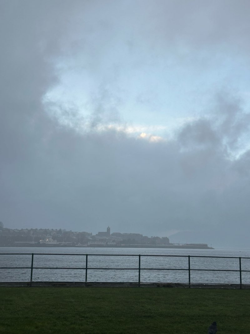 walking near me in Battery Park in winter