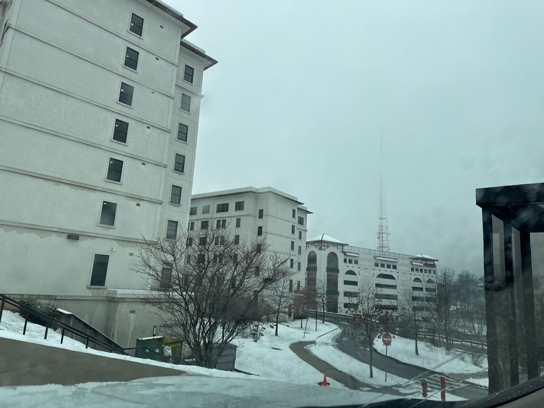 walking near me in Machuga Heights in winter