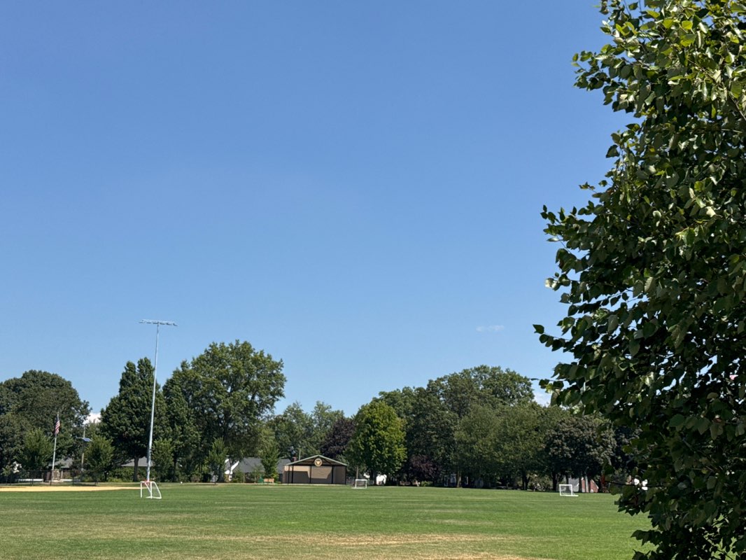 walking near me in Memorial Park in autumn