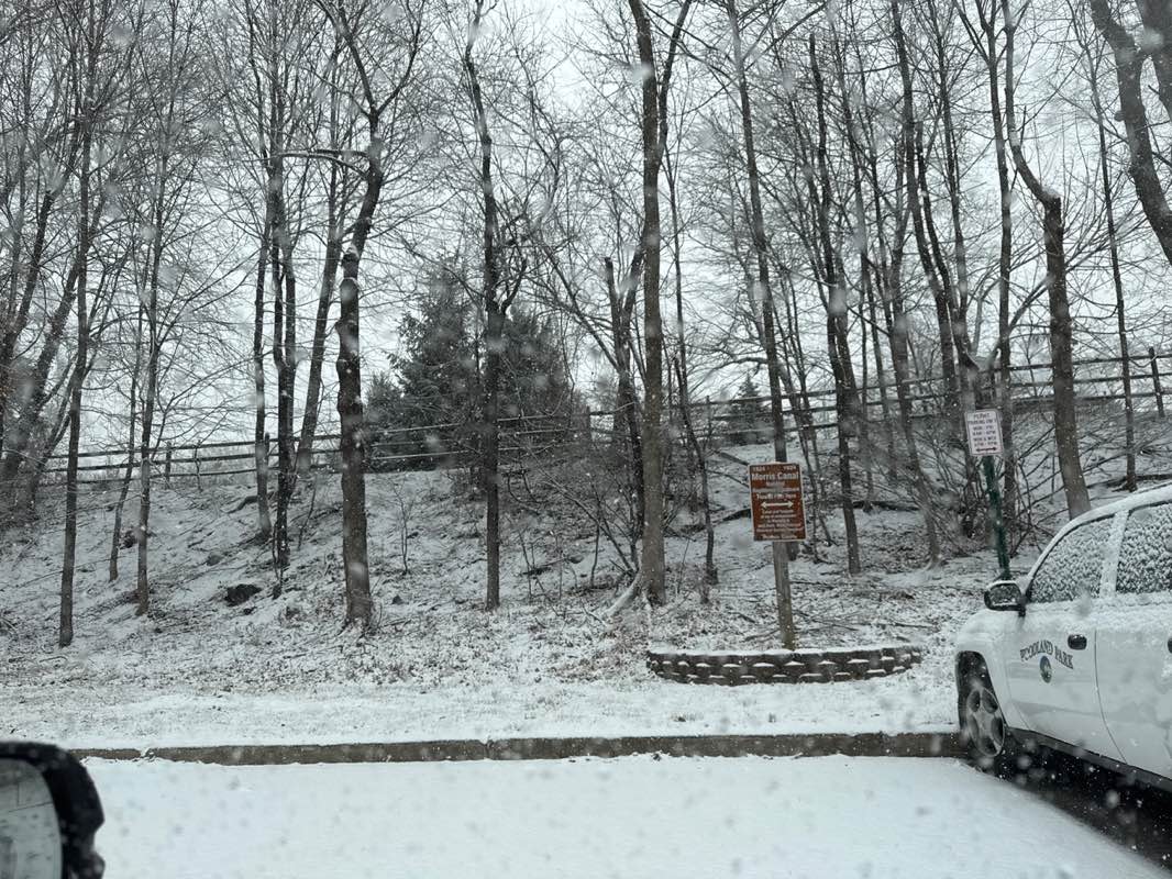 walking near me in Morris Canal Greenway in winter