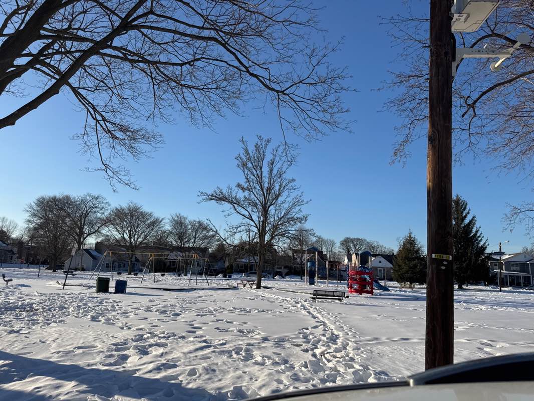 walking near me in Sunny Side Park in winter