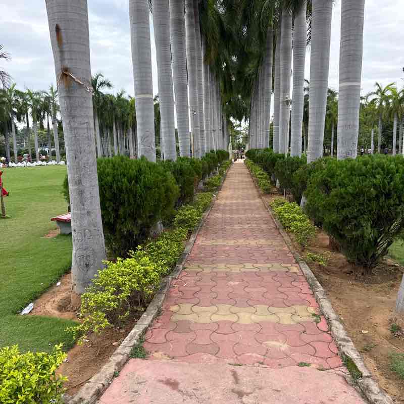 Embadi post 1