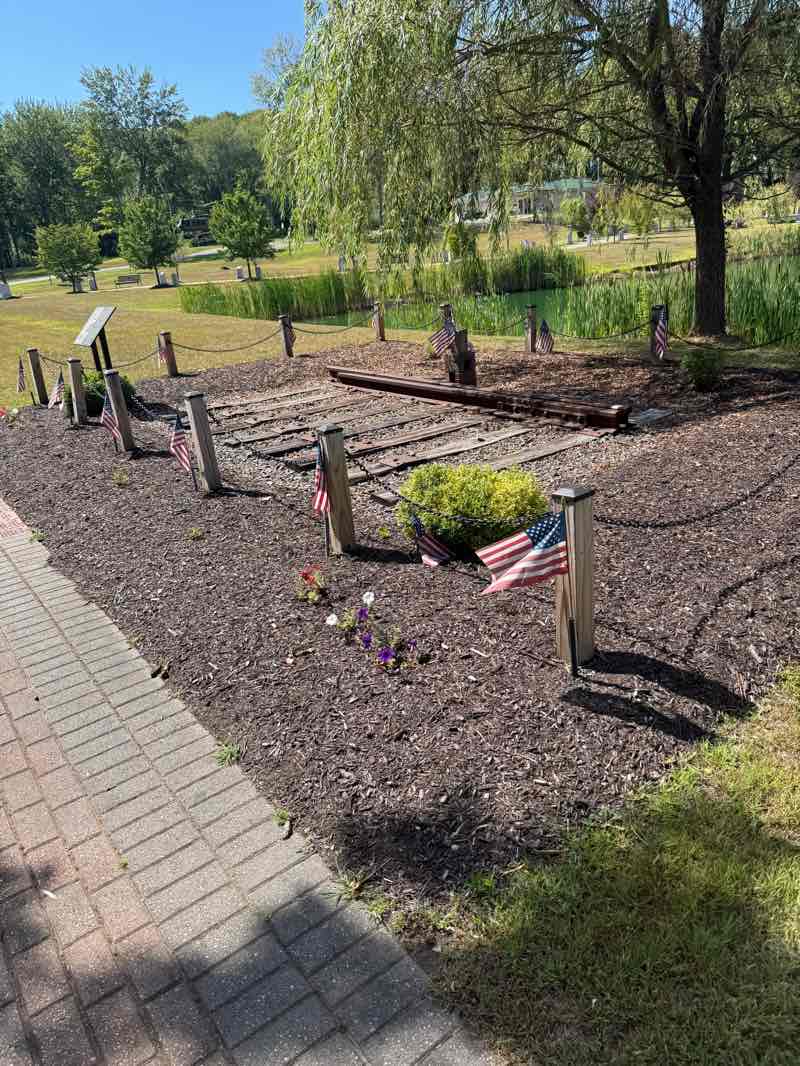 walking near me in Veterans Memorial Park in autumn
