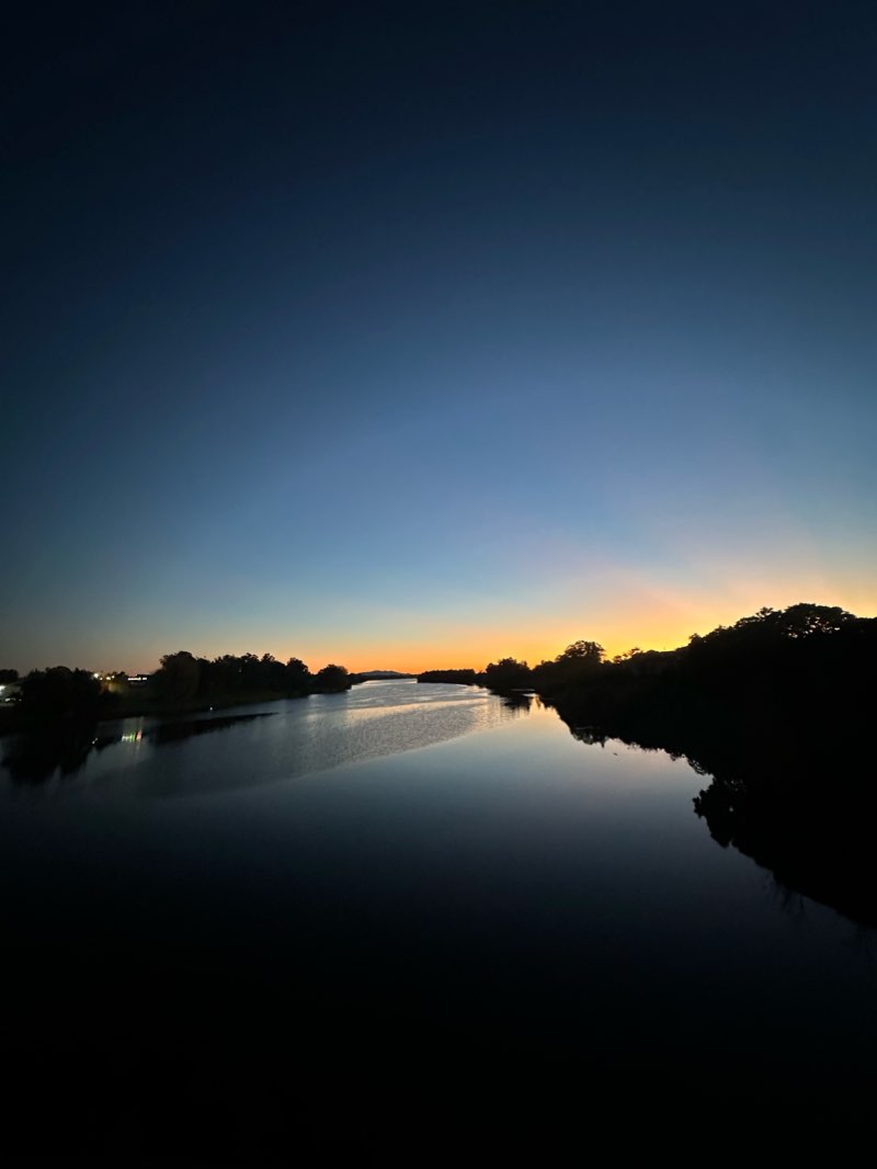walking near me in Verge Street Oval in summer