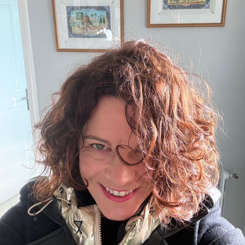 Marie-Caroline profile