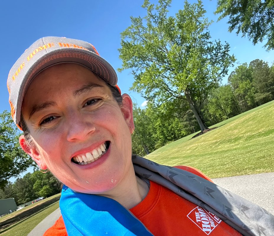 Amber Ledesma profile